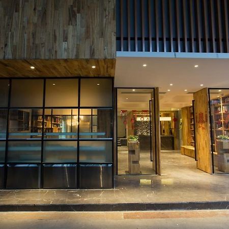 Yat House Hotel Cantão Exterior foto